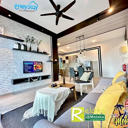 Atlantis Residences Melaka By Heystay Management Exterior photo