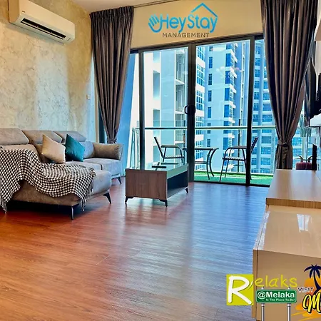 Atlantis Residences Melaka By Heystay Management Exterior photo