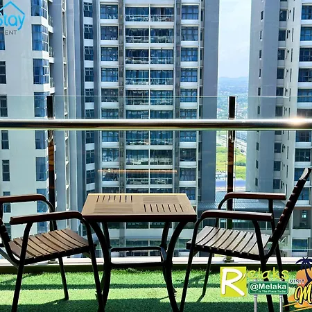 Atlantis Residences Melaka By Heystay Management Exterior photo