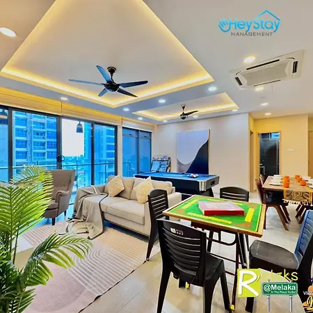 Atlantis Residences Melaka By Heystay Management Exterior photo